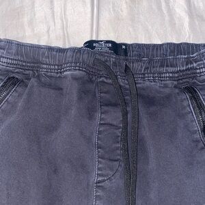 Hollister men’s skinny joggers